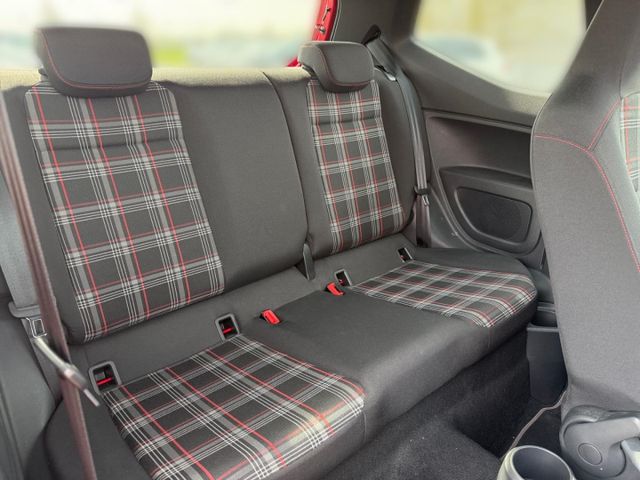 up! GTI Soundsystem Dyn. DAB Rückfahrkamera