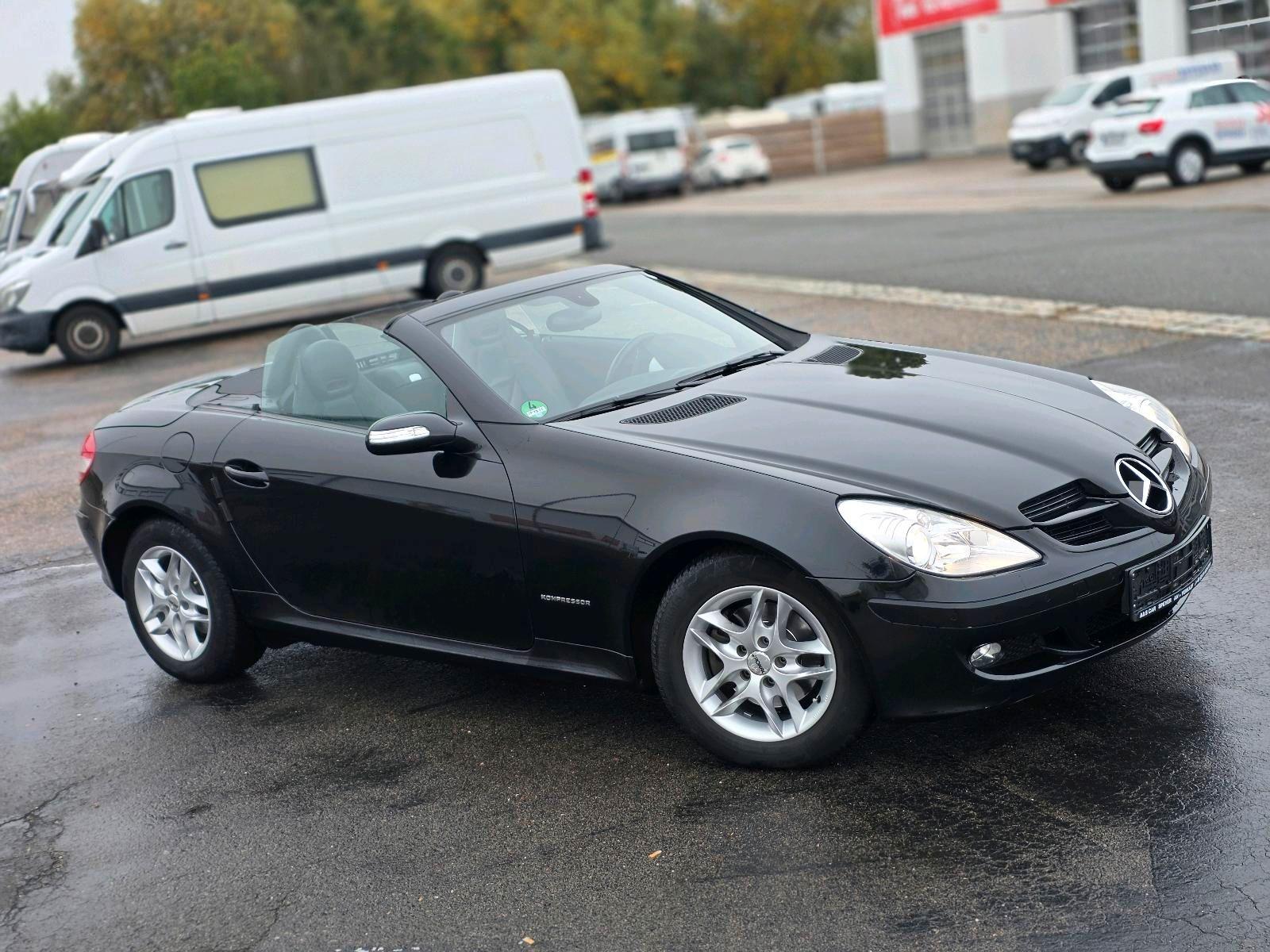 Mercedes-Benz SLK 200