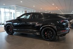 LAMBORGHINI Urus Performante | Full Carbon | Akrapovic | PPF LAMBORGHINI Urus Performante | Full Carbon | Akrapovic | PPF