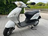 Piaggio Fly 125 Gepflegt & fahrbereit - PIAGGIO FLY