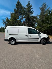 Volkswagen Caddy - 2