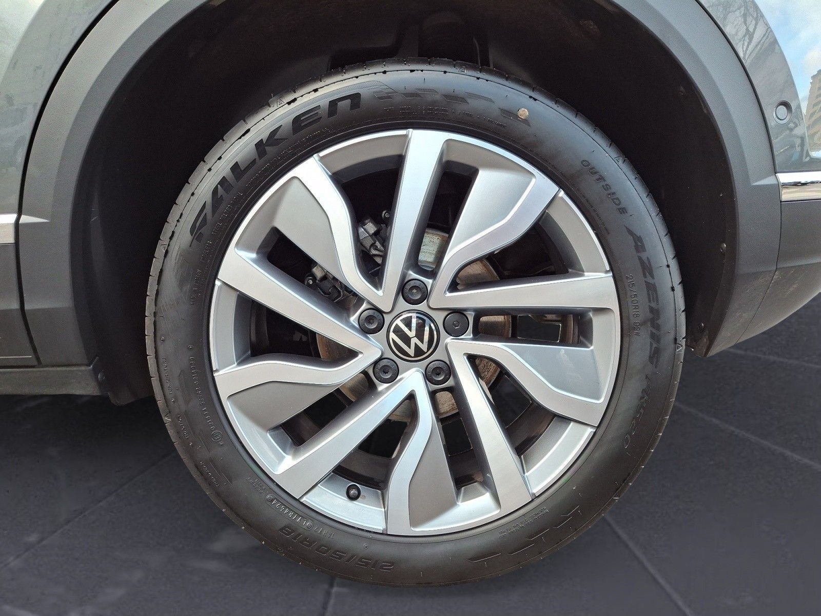 Volkswagen T-Roc - Bild 12