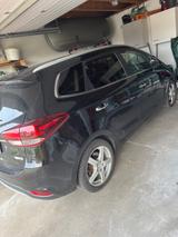 Kia Carens 1.7 CRDi Vision Vision - Kia Carens Vision