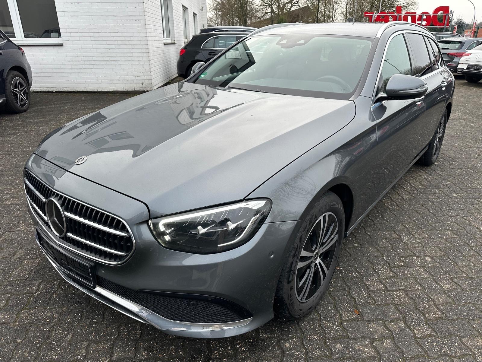 Mercedes-Benz E 220 d T 4M Avantgarde Distro KeyG AHK Airmatic