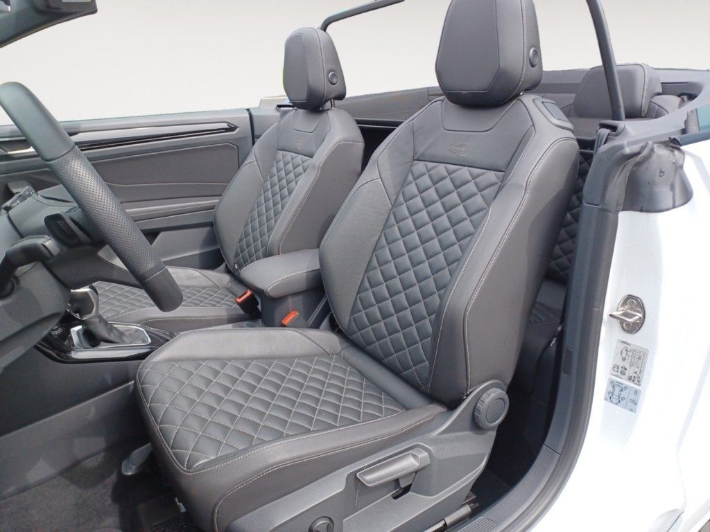 Fahrzeugabbildung Volkswagen T-Roc Cabriolet 1.5 TSI DSG R-Line Navi, Leder