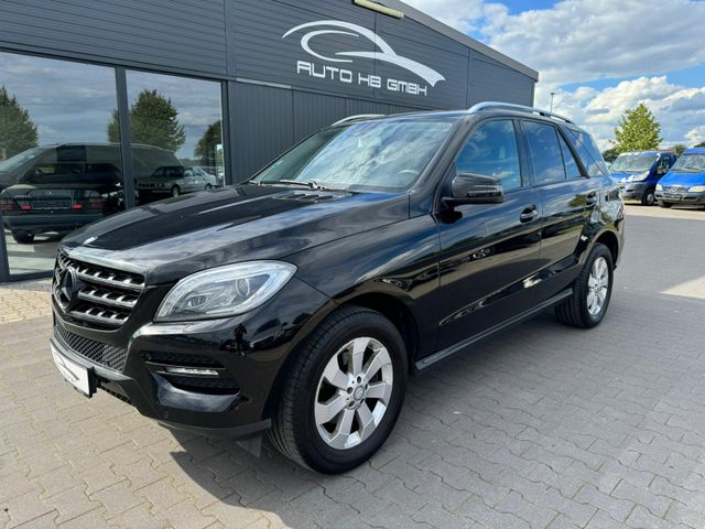 Mercedes-Benz ML 350 CDI BlueTec/NAVI/AHK/EURO6/SCHECKHEFT