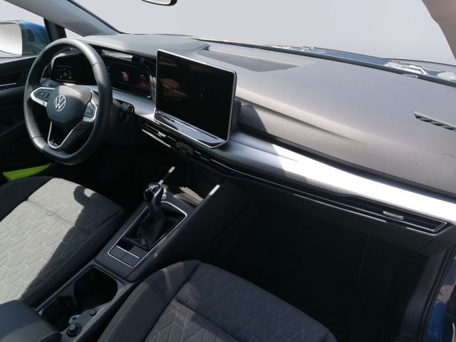 Golf VIII 1.5 TSI Life PANO+LED+17"+