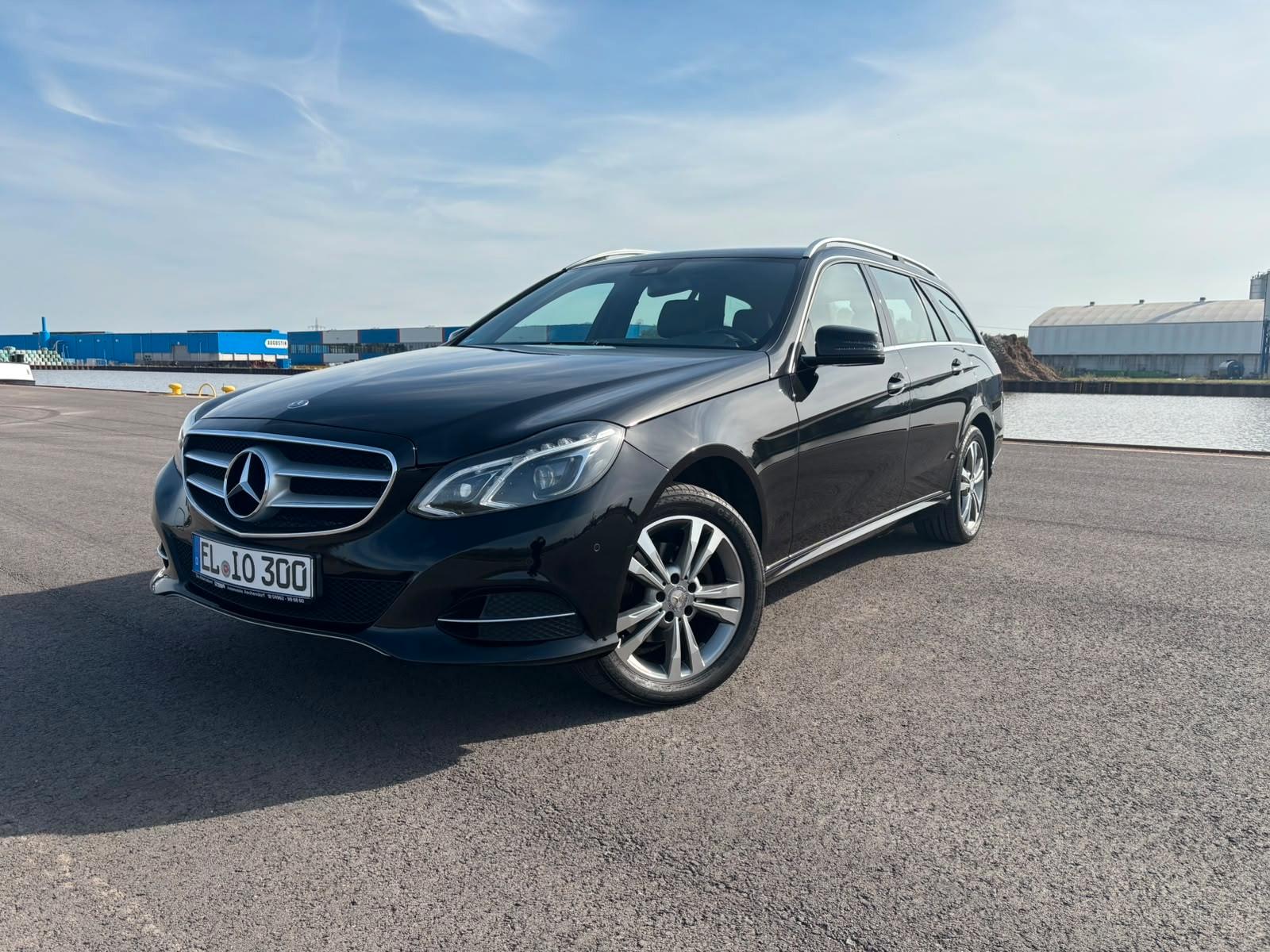 Mercedes-Benz E 220