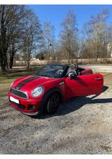 MINI John Cooper Works Roadster 