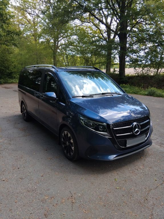 Mercedes-Benz V 250