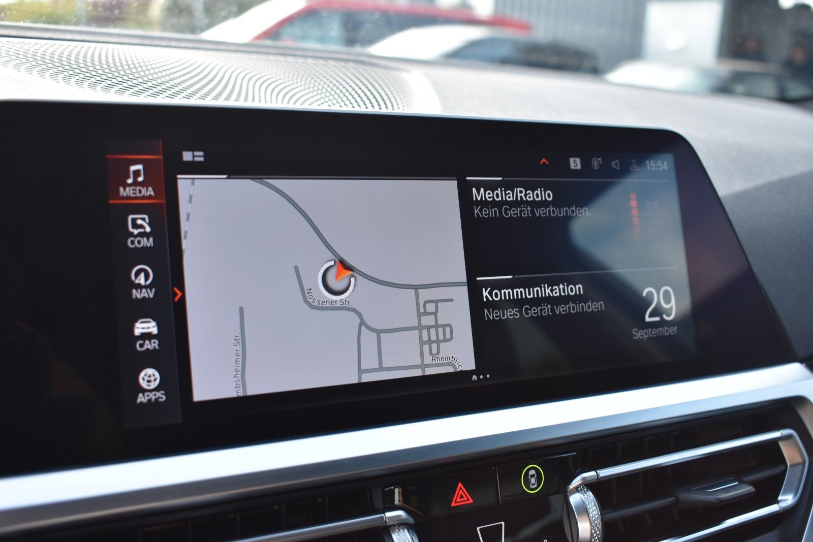 Fahrzeugabbildung BMW 318d Touring SPORT-L/M-SPORT/SHADOW/LED/DAB/PDC