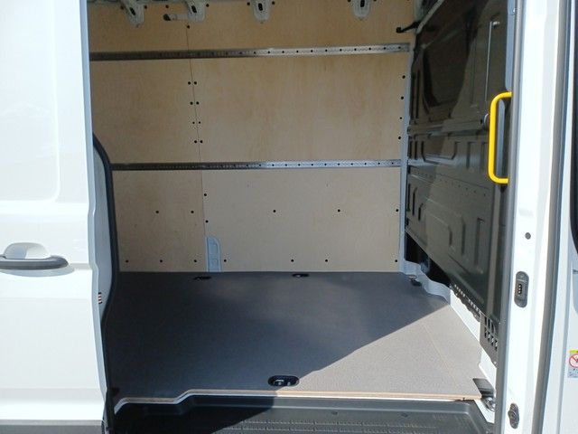 Fahrzeugabbildung Volkswagen Crafter Kasten 35 LR HD RFK Klima DAB