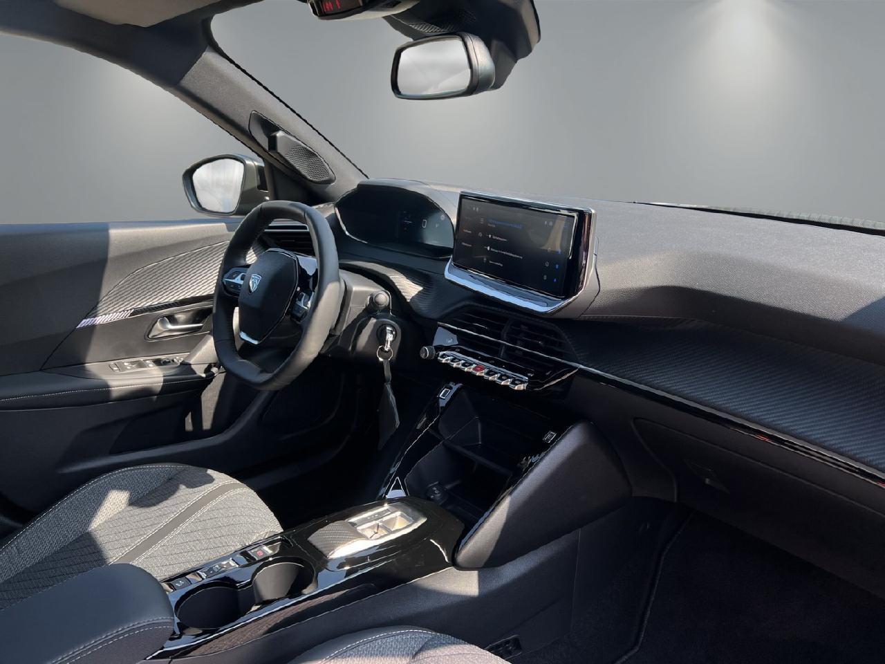 Peugeot 2008 Hybrid 145 Allure