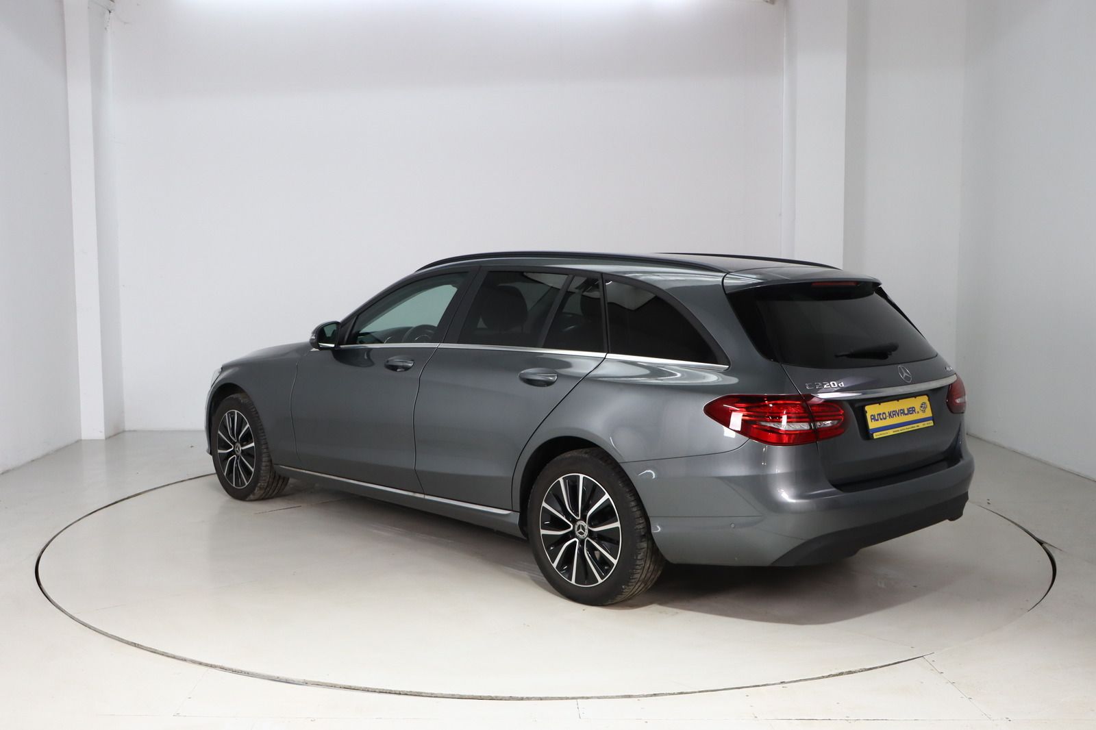 Fahrzeugabbildung Mercedes-Benz C 220 T d 4Matic Avantgarde