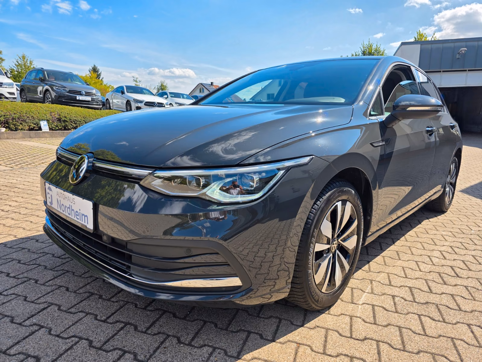 Volkswagen Golf VIII Lim. 2.0 TDI Style ACC/LED/Leder