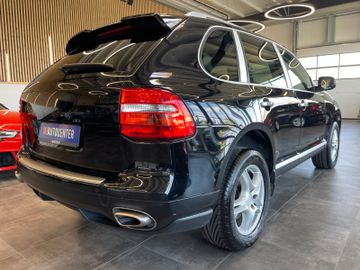 Porsche Cayenne *LEDER*NAVI*KLIMA*BOSE*BI-XENON*TEMPOMAT