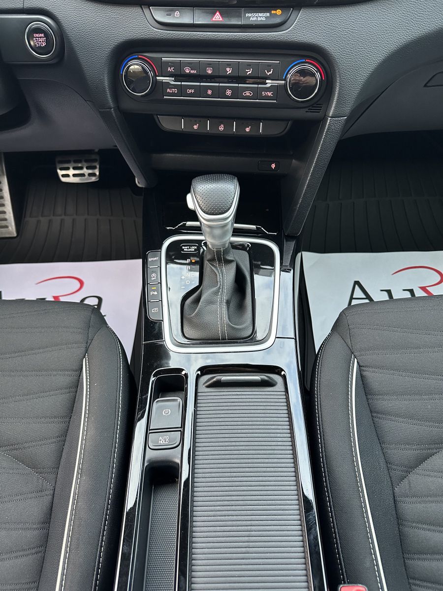 Fahrzeugabbildung Kia ProCeed 1.5 T-GDI GT-LINE NAV+LED+KAM+V-COCK+ACC