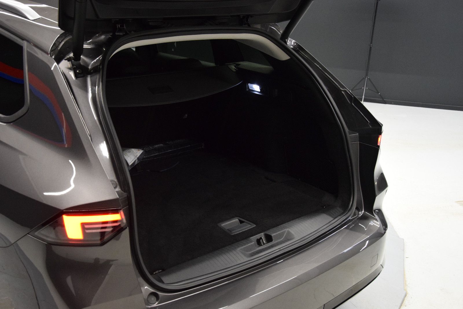 Fahrzeugabbildung Opel Astra L Sports Tourer Elegance AHK Navi Kamera