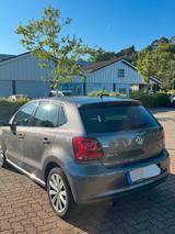 Volkswagen Polo 1.2 TSI -TÜV und Inspektion NEU - Volkswagen Polo mit Benzin-Antrieb: Standheizung