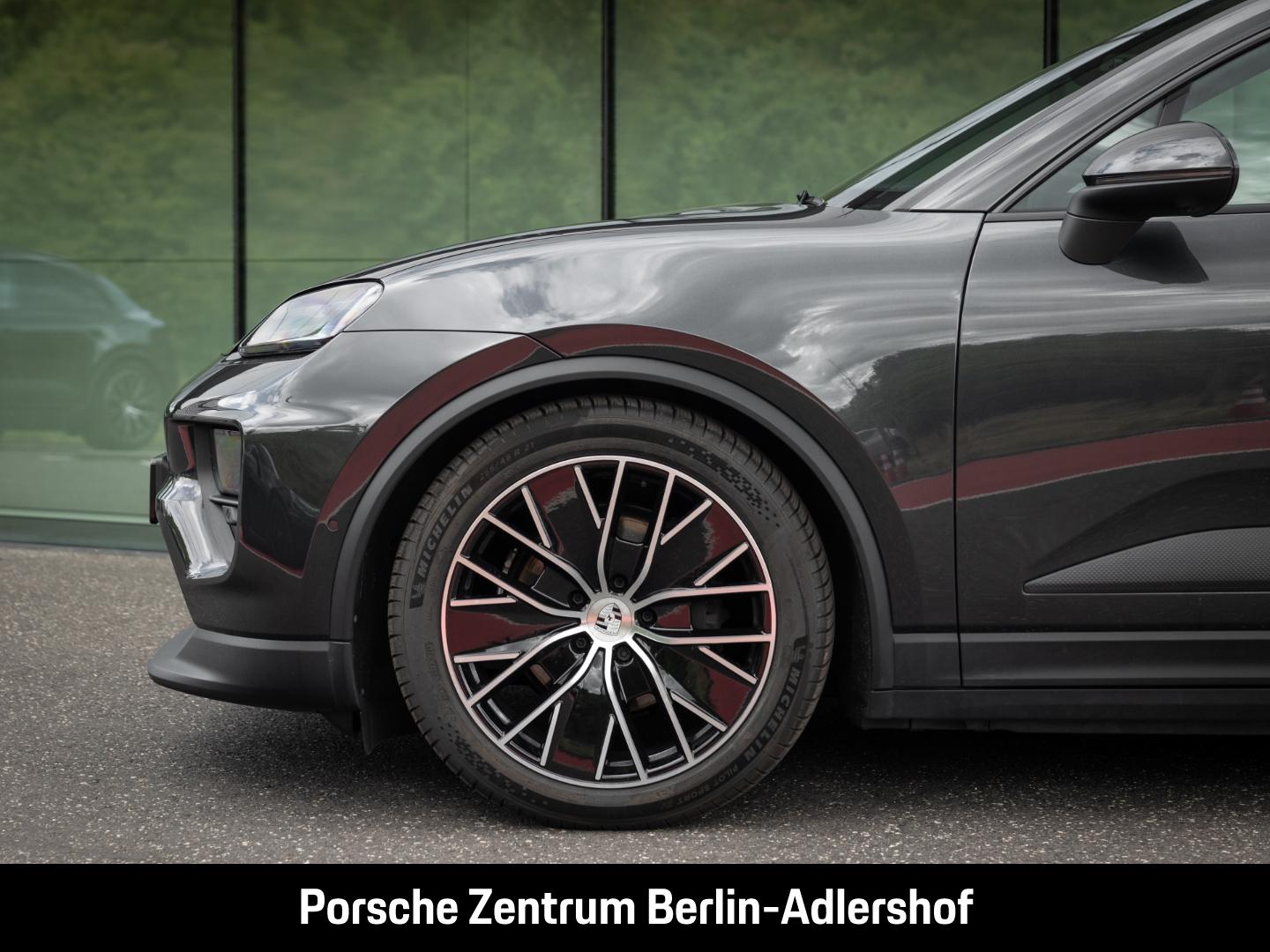 Porsche Macan 4 Surround-View Luftfederung PASM 1.Hand
