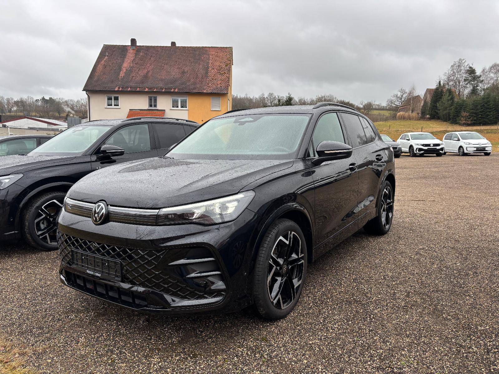 Volkswagen Tiguan R-Line 2.0 TDI+NAVI+KAMERA+DAB