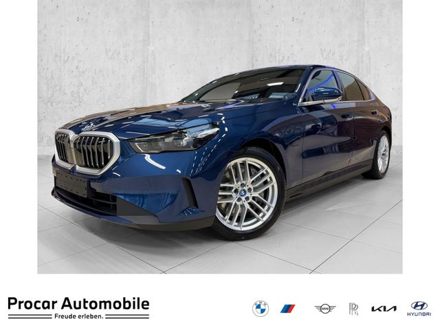 BMW 550e xDrive HUD+ACC+Allrad+DA+PA+SHZ+NAVI+LED+DA