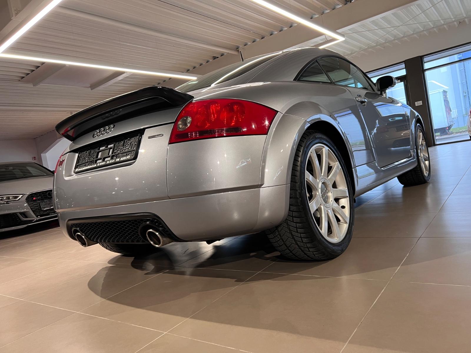 Audi TT Coupe 3.2 V6 DSG quattro NAVI LEDER TEMPOMAT