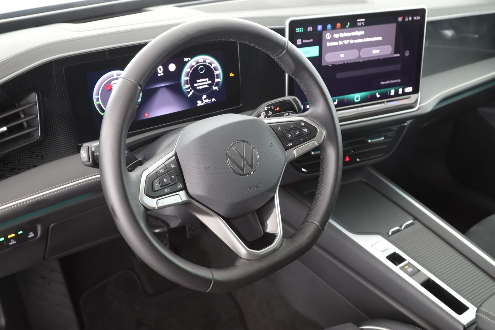 Volkswagen Passat Variant - Bild 12