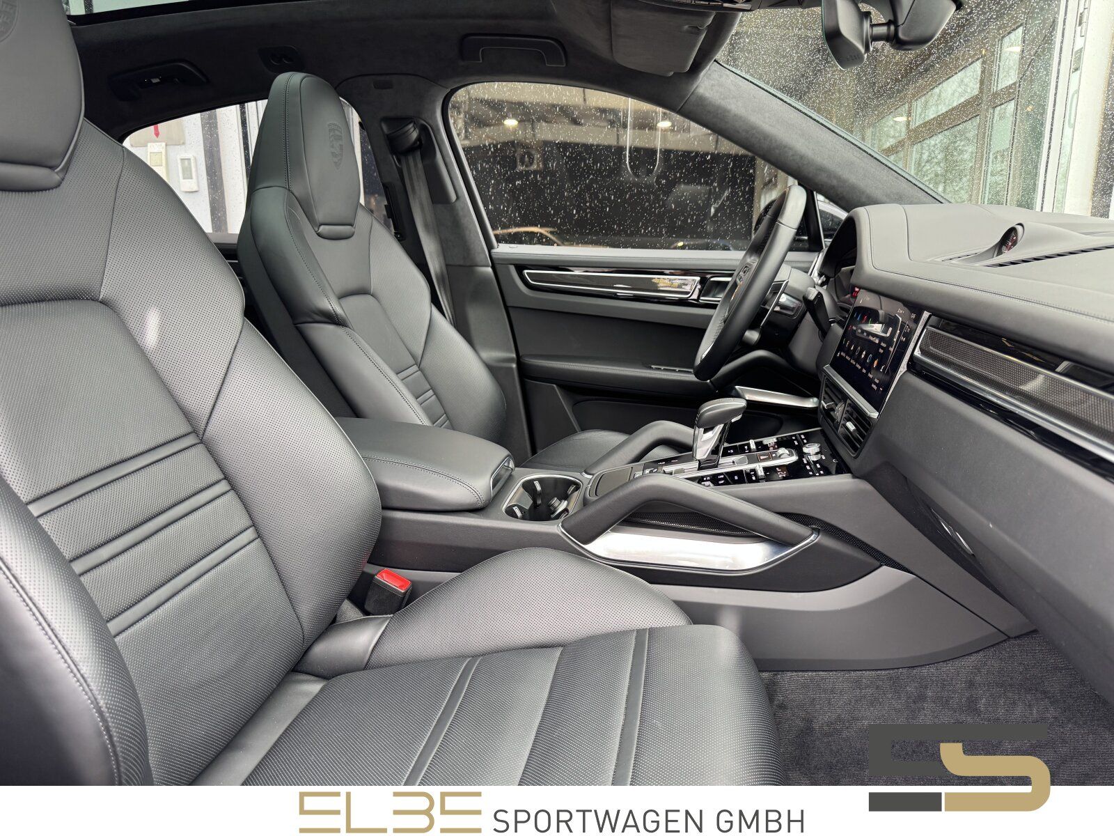 Porsche Cayenne Coupe Turbo CARBON MATRIX HUD INNO SPORT foto 13