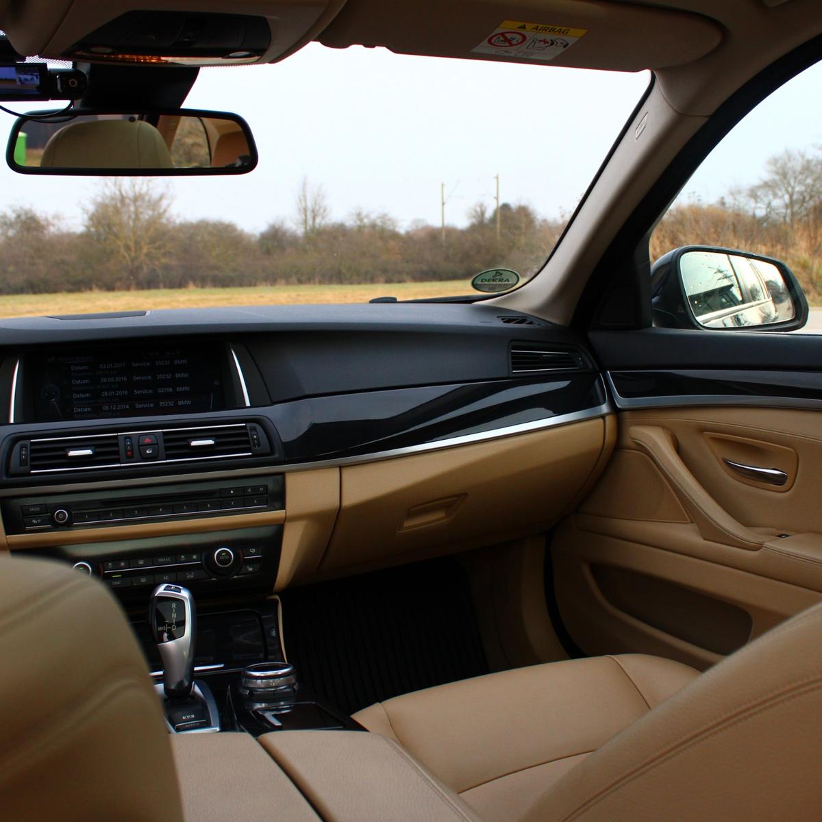 BMW 530d xDrive Touring LCI | Panorama | Scheckheft
