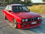 BMW E30 Coupe 318>318is - BMW 318 aus 1989: 318i