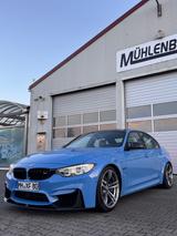 BMW M3 / Erw. Leder / Harman Kardon / HeadUp / Voll