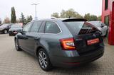 Skoda Octavia 2.0 TDI DSG Style*LED*AHK*LEDER*ACC*PDC* - Skoda Octavia mit Diesel-Antrieb