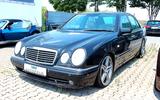 Mercedes-Benz E 55 AMG/SHEFT/LEDER/XENON/DESIGNO/PDC/TEMP/ - Mercedes-Benz E 55 AMG: Limousine