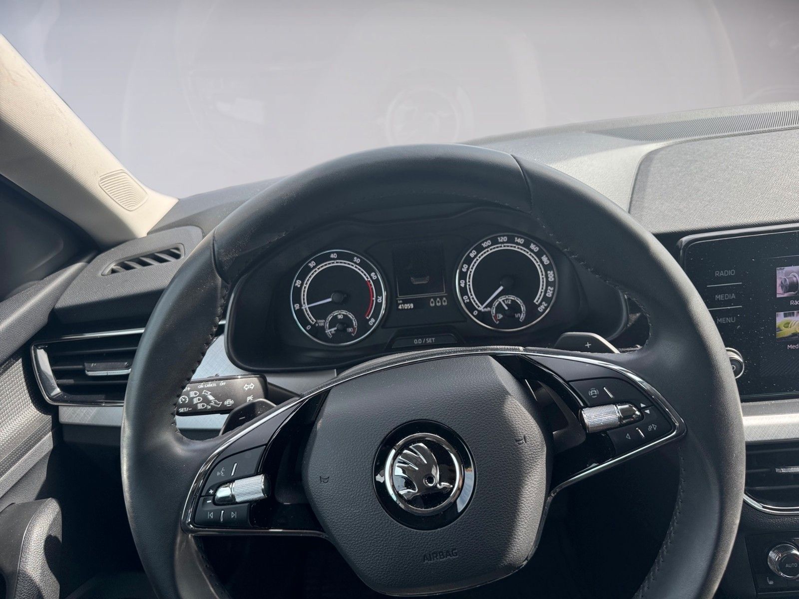 Fahrzeugabbildung SKODA Kamiq Tour 1.5 TSI