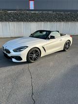 BMW Z4 sDrive 20i M Sport Cabrio - BMW Z4 m-sport mit Benzin-Antrieb
