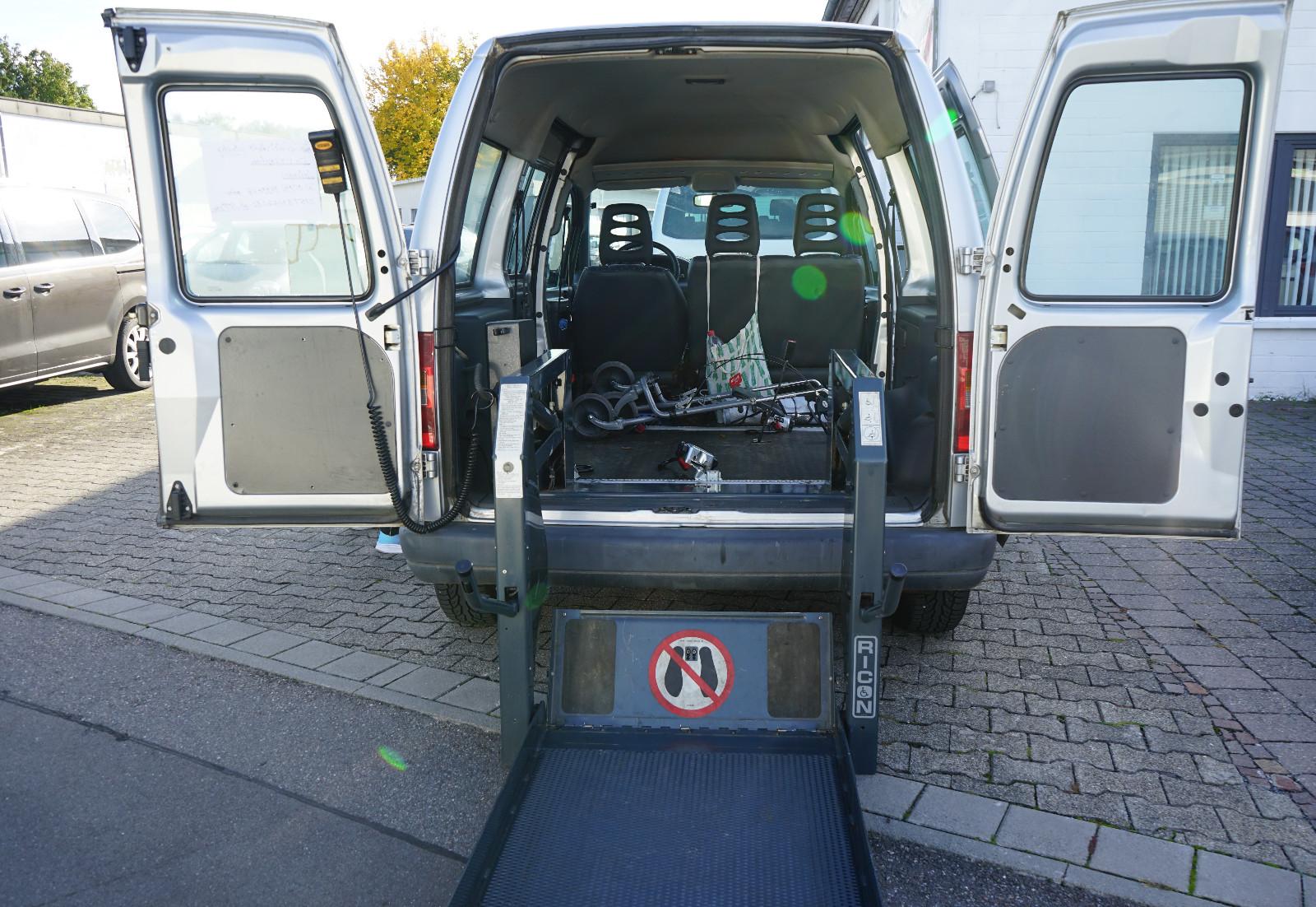 Fiat Scudo  Rollstuhl-Lift TÜP S1200.Klimaanlage