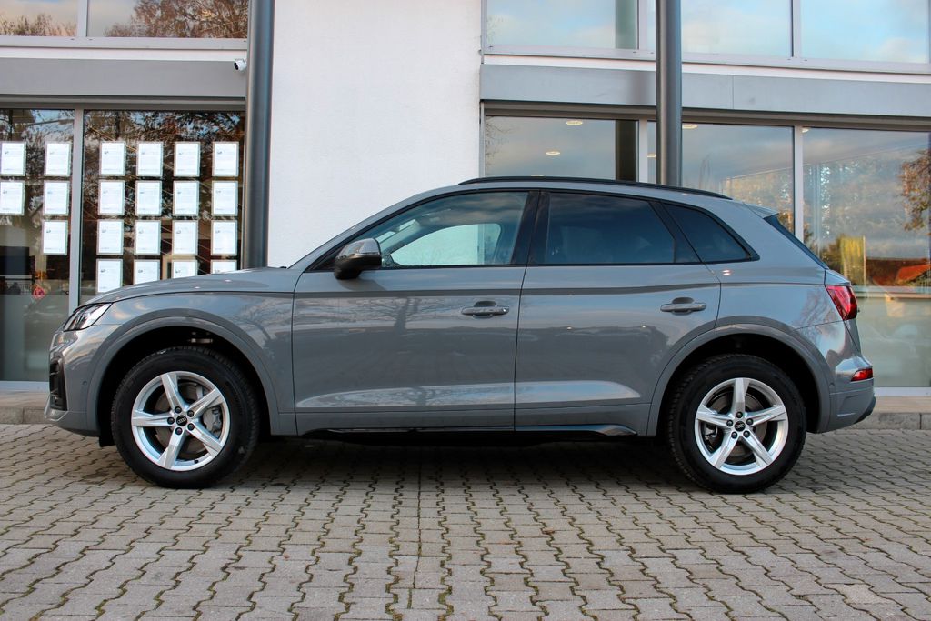 AUDI Q5 40 TDI/MAGNETIC RIDE/MATRIX/ADVANCED AUDI Q5 40 TDI/MAGNETIC RIDE/MATRIX/ADVANCED