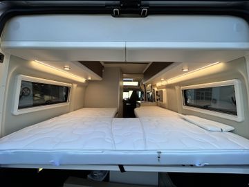 Westfalia Columbus 640 E 180 PS ATG Skyview Solar LITHIUM