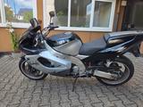 Yamaha YZF 1000R - YAMAHA 2000 R1