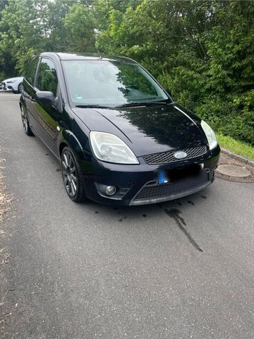 Ford Fiesta St 150