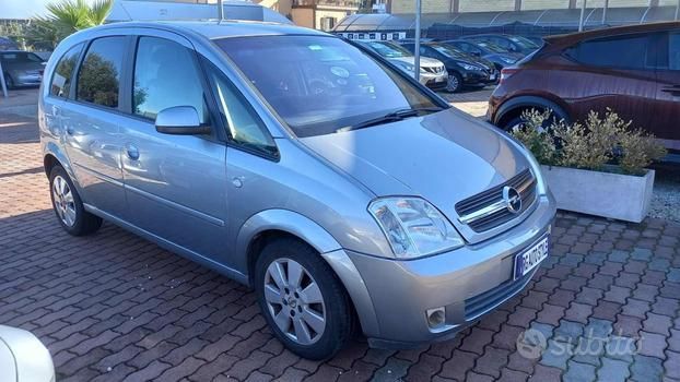 Opel OPEL Meriva 1.7 CDTI 101CV Cosmo