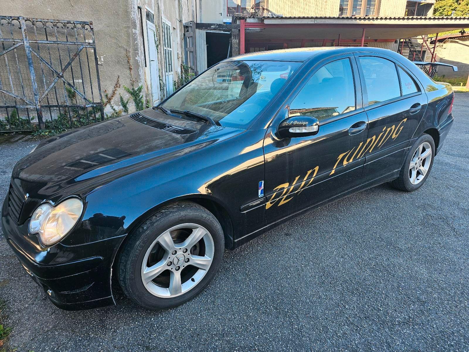 Mercedes-Benz C 180