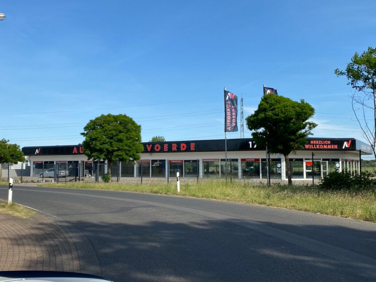 showroom-image-main