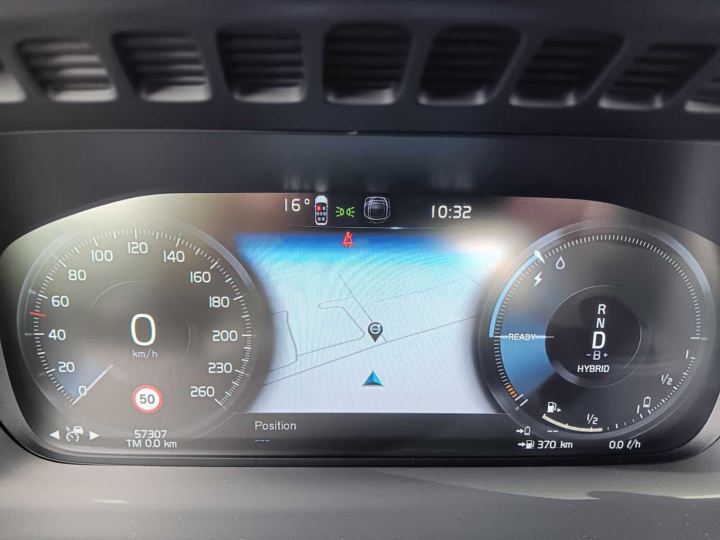 Fahrzeugabbildung Volvo XC90 T8 AWD R-Design Edition 'Glasdach, Akustikg