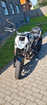 KTM 690 Duke (BJ 2016) - KTM 690 DUKE