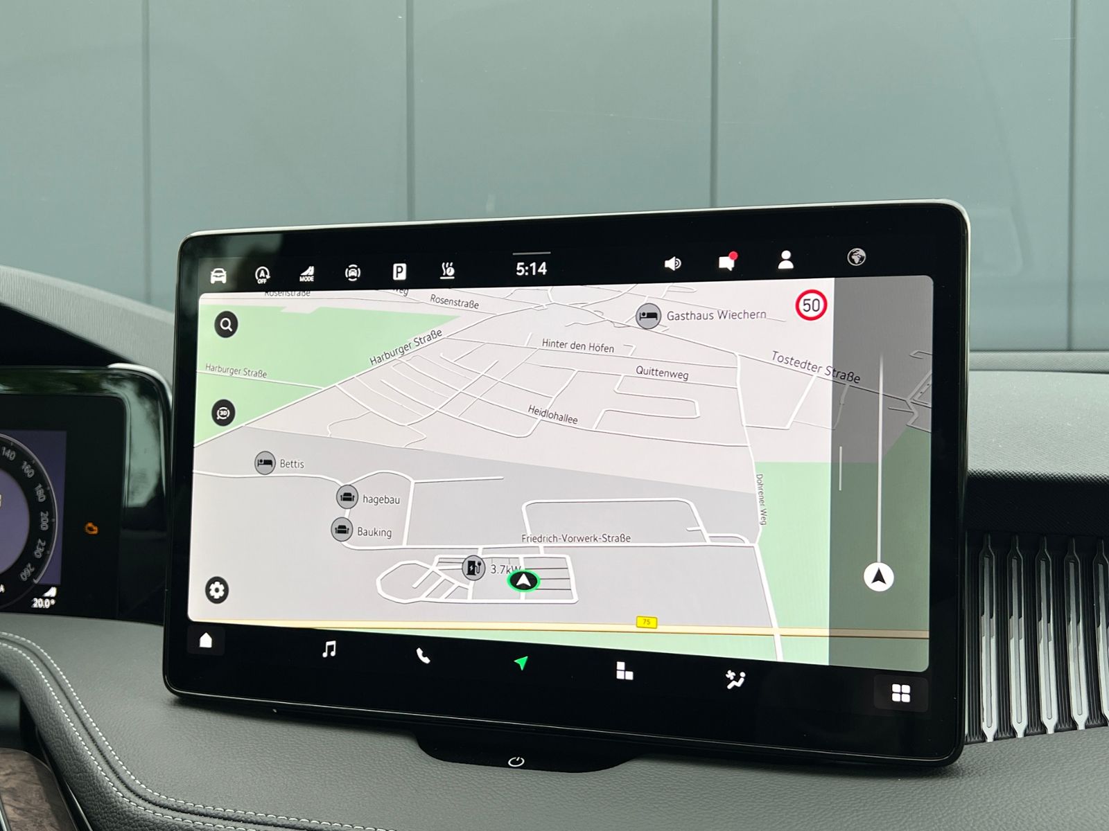 Fahrzeugabbildung SKODA Superb Combi L&K 2.0 TDI DSG 4x4 *AHK, Matrix-LE