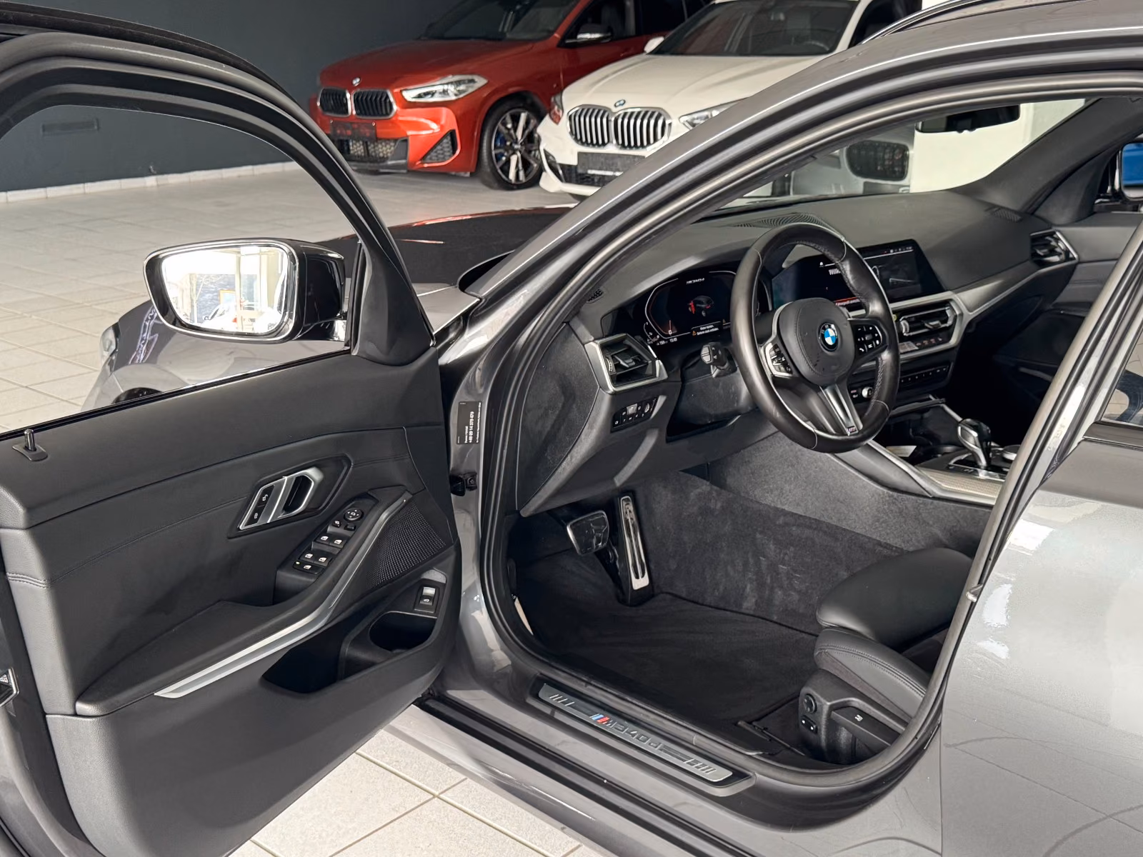 BMW M340d M-PAKET/X-DRIVE/1HD/LED/NAVI/SHADOW LINE