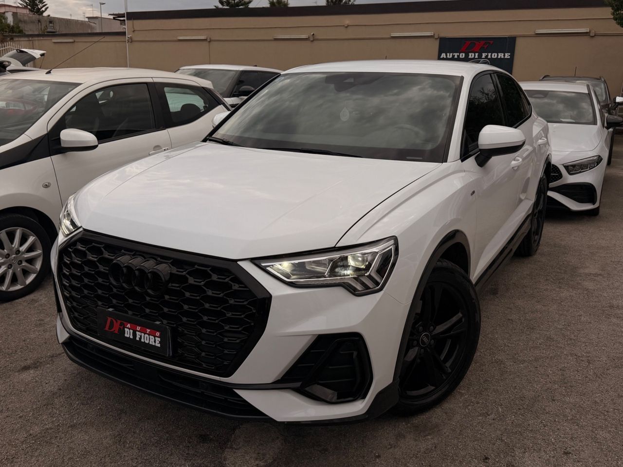 Audi Q3 SPB 35 TDI S-Line edition INT/EST imagem 3