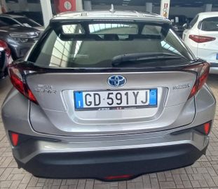 Toyota C-HR - 3